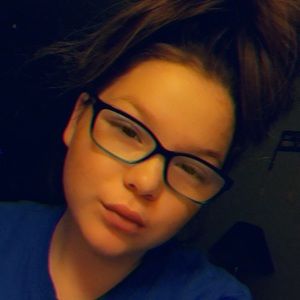 Meet your Posher, Eva